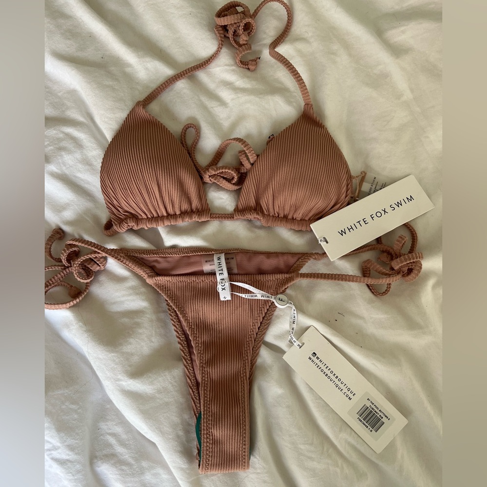 White fox NWT small tan bikini
